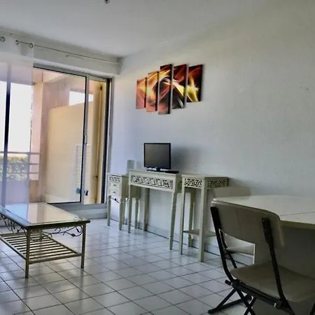 Apartman Coquelicot *
